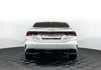 Подержанный автомобиль Kia K3 Sedan 2023 года (6 фото)