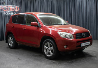 Подержанный автомобиль Toyota RAV4 2006 года (2 фото)