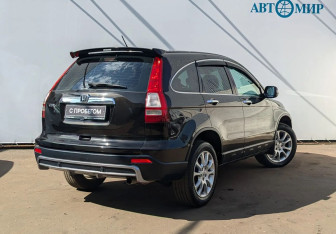 Подержанный автомобиль Honda CR-V 2009 года (5 фото)