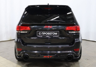 Подержанный автомобиль Jeep Grand Cherokee 2013 года (5 фото)