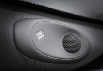 Подержанный автомобиль Toyota Camry Sedan 2018 года (22 фото)