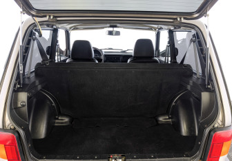 Подержанный автомобиль LADA (ВАЗ) 2121 (4x4) 2017 года (10 фото)