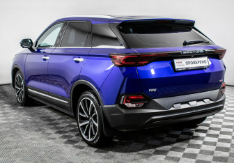 Подержанный автомобиль FAW Bestune T77 2023 года (7 фото)