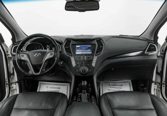 Подержанный автомобиль Hyundai Santa Fe 2014 года (8 фото)