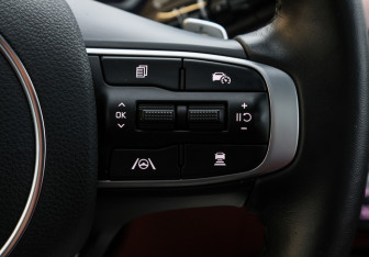 Подержанный автомобиль Kia K5 2024 года (22 фото)