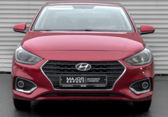 Подержанный автомобиль Hyundai Solaris Sedan 2017 года (2 фото)