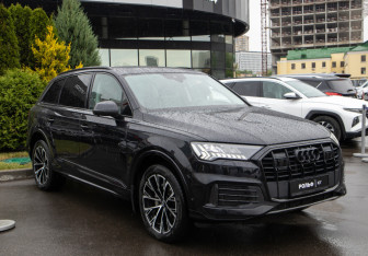 Подержанный автомобиль Audi Q7 2019 года (2 фото)