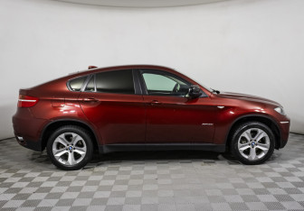 Подержанный автомобиль BMW X6 2012 года (4 фото)