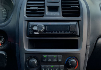 Подержанный автомобиль Hyundai Sonata 2007 года (13 фото)