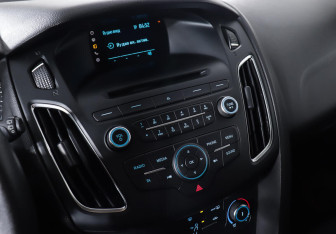 Подержанный автомобиль Ford Focus Wagon 2016 года (14 фото)