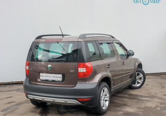 Подержанный автомобиль Skoda Yeti 2013 года (5 фото)