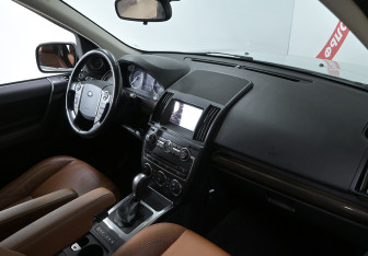 Подержанный автомобиль Land Rover Freelander 2012 года (9 фото)