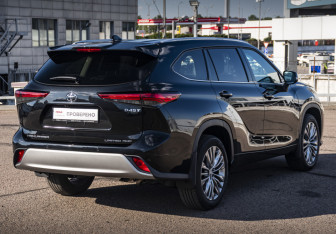Новый Toyota Highlander 2025 (5 фото)