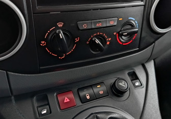 Подержанный автомобиль Citroen Berlingo 2021 года (27 фото)