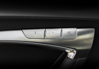 Подержанный автомобиль Audi A7 2021 года (26 фото)