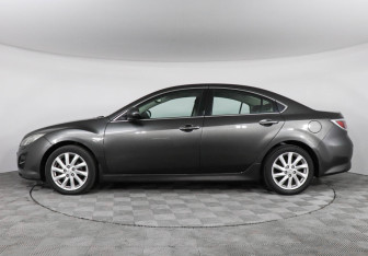 Подержанный автомобиль Mazda 6 Sedan 2011 года (8 фото)