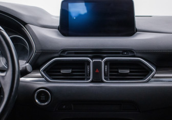 Подержанный автомобиль Mazda CX-5 2020 года (14 фото)