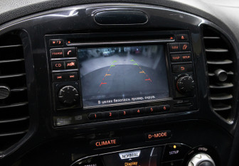 Подержанный автомобиль Nissan Juke 2011 года (11 фото)