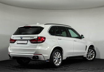 Подержанный автомобиль BMW X5 2016 года (2 фото)