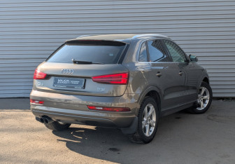 Подержанный автомобиль Audi Q3 2016 года (5 фото)