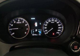 Подержанный автомобиль Mitsubishi Outlander 2020 года (14 фото)