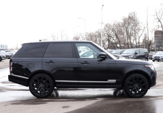 Подержанный автомобиль Land Rover Range Rover 2016 года (4 фото)