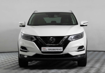 Подержанный автомобиль Nissan Qashqai 2019 года (2 фото)