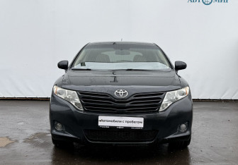 Подержанный автомобиль Toyota Venza 2009 года (2 фото)