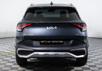 Подержанный автомобиль Kia Sportage 2022 года (4 фото)