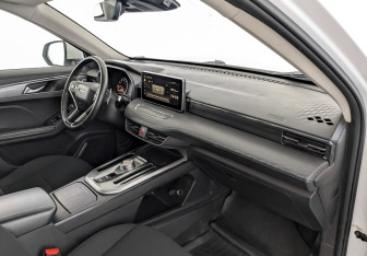 Подержанный автомобиль Haval Jolion 2022 года (11 фото)