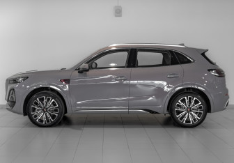 Новый Hongqi HS5 2025 (3 фото)