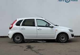 Подержанный автомобиль LADA (ВАЗ) Kalina Hatchback 2015 года (4 фото)