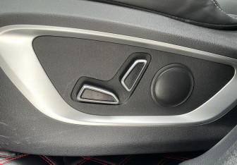 Подержанный автомобиль Changan CS75PLUS 2023 года (21 фото)