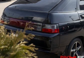 Подержанный автомобиль LADA (ВАЗ) 2112 2007 года (16 фото)