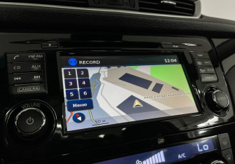 Подержанный автомобиль Nissan Qashqai 2014 года (18 фото)