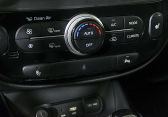 Подержанный автомобиль Kia Soul 2015 года (15 фото)