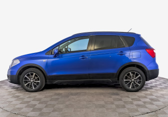 Подержанный автомобиль Suzuki SX4 Hatchback 2014 года (8 фото)