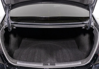 Подержанный автомобиль Hyundai Elantra Sedan 2020 года (13 фото)