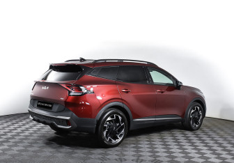 Подержанный автомобиль Kia Sportage 2022 года (5 фото)