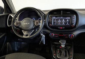Подержанный автомобиль Kia Soul 2021 года (28 фото)