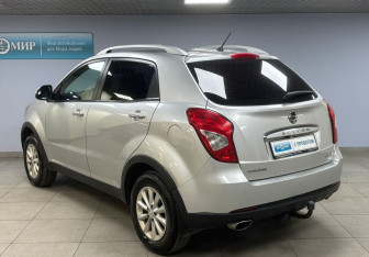 Подержанный автомобиль SsangYong Actyon 2014 года (7 фото)