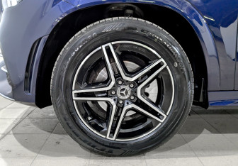 Подержанный автомобиль Mercedes-Benz GLE 2021 года (18 фото)