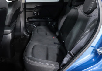 Подержанный автомобиль Kia Soul 2017 года (15 фото)