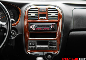 Подержанный автомобиль Hyundai Sonata 2008 года (12 фото)
