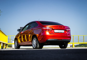 Подержанный автомобиль LADA (ВАЗ) Vesta Sedan 2017 года (6 фото)