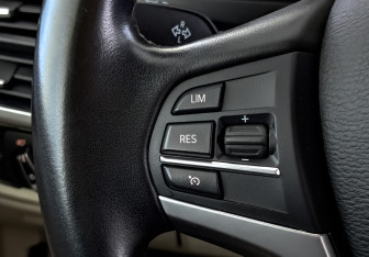 Подержанный автомобиль BMW X5 2018 года (28 фото)