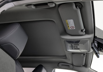 Подержанный автомобиль Toyota RAV4 2024 года (23 фото)