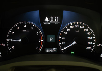 Подержанный автомобиль Lexus RX 2012 года (12 фото)