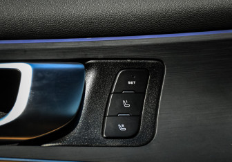 Подержанный автомобиль Changan UNI-K 2024 года (24 фото)