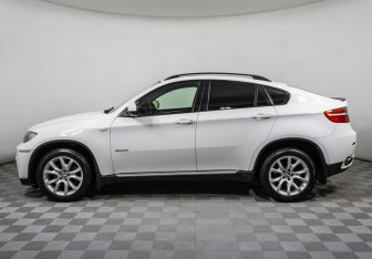 Подержанный автомобиль BMW X6 2009 года (8 фото)